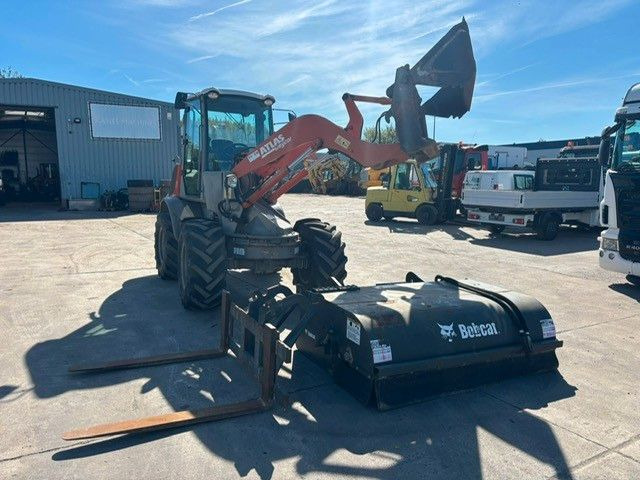 Atlas 75e S. Schaufel, Gabel, Bürste. - اللودر بعجل: صور 4 Atlas 75e S. Schaufel, Gabel, Bürste. - اللودر بعجل: صور 4