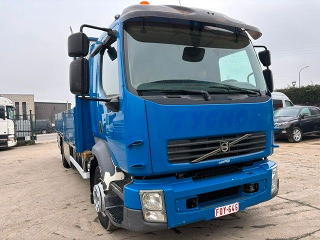 Volvo FL7-240. Pritsche 6.80m. EU5. - شاحنات مسطحة: صور 2 Volvo FL7-240. Pritsche 6.80m. EU5. - شاحنات مسطحة: صور 2