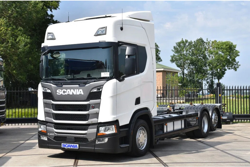 Scania R450 NGS 6x2*4NB - BDF - RETARDER - 703 TKM - FULL AIR - WHEELBASE: 495 CM - NAVI - TOP CONDITION - - شاحنات الحاويات / جسم علوي قابل للتغيير شاحنة: صور 2 Scania R450 NGS 6x2*4NB - BDF - RETARDER - 703 TKM - FULL AIR - WHEELBASE: 495 CM - NAVI - TOP CONDITION - - شاحنات الحاويات / جسم علوي قابل للتغيير شاحنة: صور 2