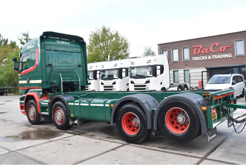 Scania R520 HL V8 8x2 - EURO 6 - MANUAL - RETARDER - WHEELBASE: 510 cm - 10 TONS FRONT AXLE - XENON - - شاحنات الحاويات / جسم علوي قابل للتغيير شاحنة: صور 2 Scania R520 HL V8 8x2 - EURO 6 - MANUAL - RETARDER - WHEELBASE: 510 cm - 10 TONS FRONT AXLE - XENON - - شاحنات الحاويات / جسم علوي قابل للتغيير شاحنة: صور 2