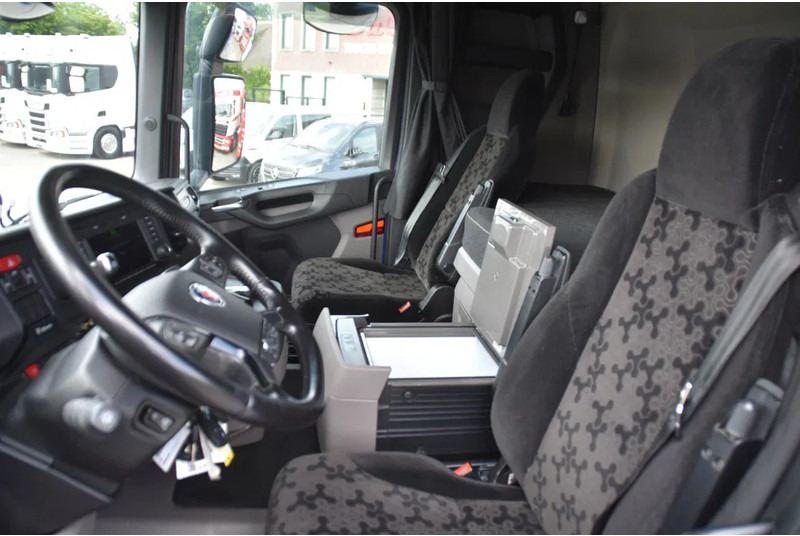 Scania R530 V8 NGS 4x2 - ADR FL - RETARDER - 253 TKM - ACC - NAVI - PTO - DIFF. LOCK - EXCELLENT CONDITION - - شاحنة جرار: صور 5 Scania R530 V8 NGS 4x2 - ADR FL - RETARDER - 253 TKM - ACC - NAVI - PTO - DIFF. LOCK - EXCELLENT CONDITION - - شاحنة جرار: صور 5