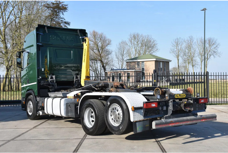 Scania S500 NGS 6x2*4 - HOOKLIFT SYSTEM - RETARDER - 298 TKM - PARK. AIRCO - WHEELBASE: 475 CM - PTO - GOOD CONDITION - - شاحنة ذات الخطاف: صور 3 Scania S500 NGS 6x2*4 - HOOKLIFT SYSTEM - RETARDER - 298 TKM - PARK. AIRCO - WHEELBASE: 475 CM - PTO - GOOD CONDITION - - شاحنة ذات الخطاف: صور 3