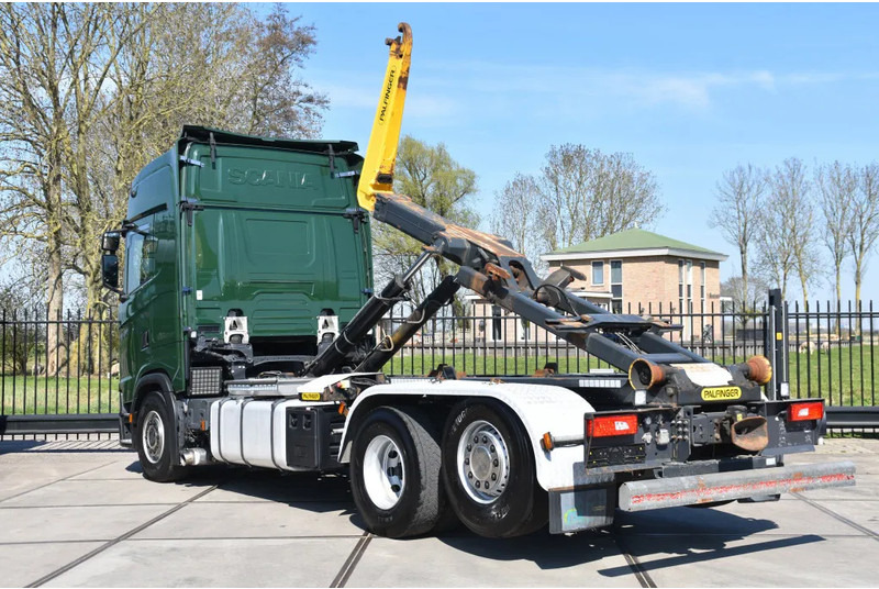 Scania S500 NGS 6x2*4 - HOOKLIFT SYSTEM - RETARDER - 313 TKM - PARK. AIRCO - WHEELBASE: 475 CM - PTO - GOOD CONDITION - - شاحنة ذات الخطاف: صور 3 Scania S500 NGS 6x2*4 - HOOKLIFT SYSTEM - RETARDER - 313 TKM - PARK. AIRCO - WHEELBASE: 475 CM - PTO - GOOD CONDITION - - شاحنة ذات الخطاف: صور 3