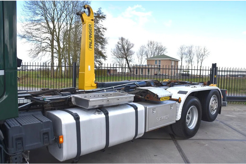Scania S500 NGS 6x2*4 - HOOKLIFT SYSTEM - RETARDER - PARK. AIRCO - WHEELBASE: 475 CM - PTO - GOOD CONDITION - - شاحنة ذات الخطاف: صور 4 Scania S500 NGS 6x2*4 - HOOKLIFT SYSTEM - RETARDER - PARK. AIRCO - WHEELBASE: 475 CM - PTO - GOOD CONDITION - - شاحنة ذات الخطاف: صور 4