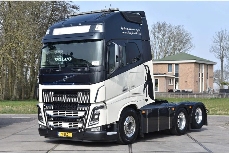 Volvo FH 16.750 Globetrotter XL 6x2 - RETARDER - FULL AIR - PARK. AIRCO - DYNAMIC STEERING - SLIDING FIFTH WHEEL - ALCOA'S - TOP CONDI - شاحنة جرار: صور 2 Volvo FH 16.750 Globetrotter XL 6x2 - RETARDER - FULL AIR - PARK. AIRCO - DYNAMIC STEERING - SLIDING FIFTH WHEEL - ALCOA'S - TOP CONDI - شاحنة جرار: صور 2