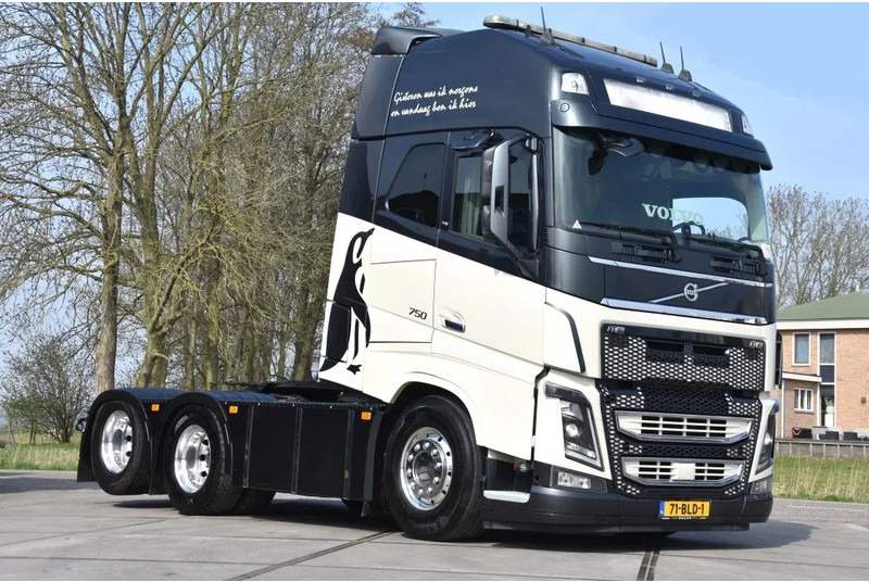 Volvo FH 16.750 Globetrotter XL 6x2 - RETARDER - FULL AIR - PARK. AIRCO - DYNAMIC STEERING - SLIDING FIFTH WHEEL - ALCOA'S - TOP CONDI - شاحنة جرار: صور 1 Volvo FH 16.750 Globetrotter XL 6x2 - RETARDER - FULL AIR - PARK. AIRCO - DYNAMIC STEERING - SLIDING FIFTH WHEEL - ALCOA'S - TOP CONDI - شاحنة جرار: صور 1
