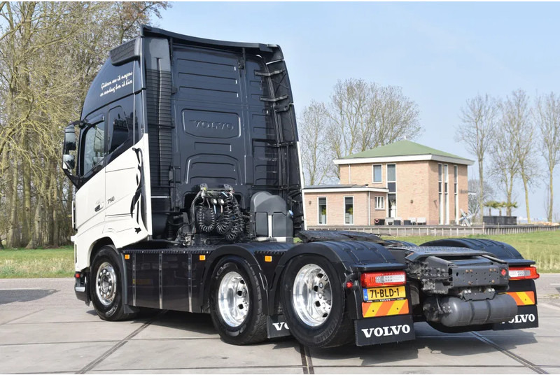 Volvo FH 16.750 Globetrotter XL 6x2 - RETARDER - FULL AIR - PARK. AIRCO - DYNAMIC STEERING - SLIDING FIFTH WHEEL - ALCOA'S - TOP CONDI - شاحنة جرار: صور 3 Volvo FH 16.750 Globetrotter XL 6x2 - RETARDER - FULL AIR - PARK. AIRCO - DYNAMIC STEERING - SLIDING FIFTH WHEEL - ALCOA'S - TOP CONDI - شاحنة جرار: صور 3