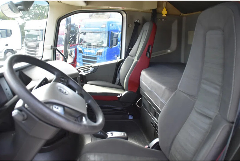 Volvo FH 420 Globe 4x2 - ADR FL - ONLY 670 TKM - PTO - AIRCO - DIFF. LOCK - GOOD CONDITION - - شاحنة جرار: صور 5 Volvo FH 420 Globe 4x2 - ADR FL - ONLY 670 TKM - PTO - AIRCO - DIFF. LOCK - GOOD CONDITION - - شاحنة جرار: صور 5
