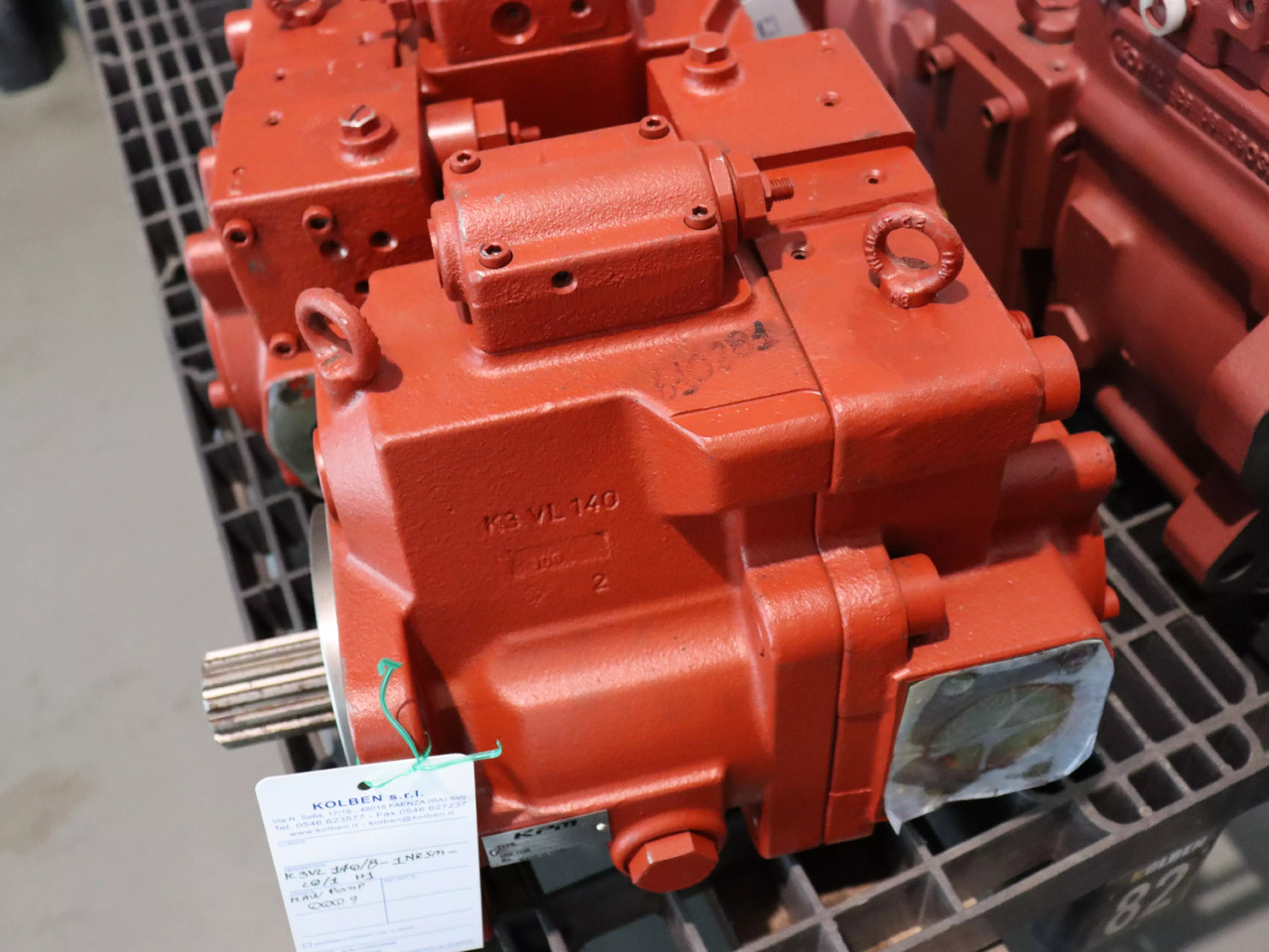 KAWASAKI K3VL140B-1NRSM-L01 H1 - مضخة هيدروليكية - آلات البناء: صور 2 KAWASAKI K3VL140B-1NRSM-L01 H1 - مضخة هيدروليكية - آلات البناء: صور 2