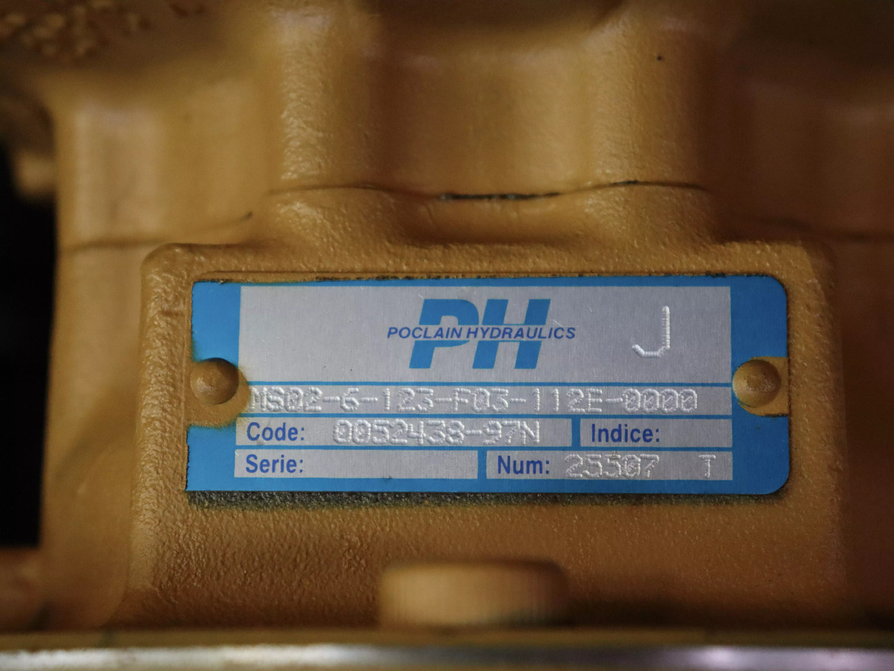 POCLAIN MS02-6-123-F03-112E-0000 - محرك هيدروليكي - آلات البناء: صور 4 POCLAIN MS02-6-123-F03-112E-0000 - محرك هيدروليكي - آلات البناء: صور 4