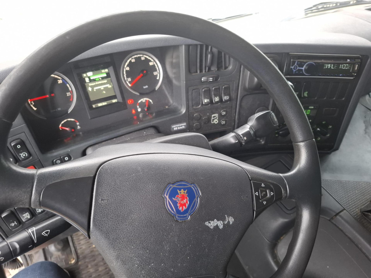 SCANIA P 250 DB4x2MLA - الشاسيه شاحنة: صور 4 SCANIA P 250 DB4x2MLA - الشاسيه شاحنة: صور 4