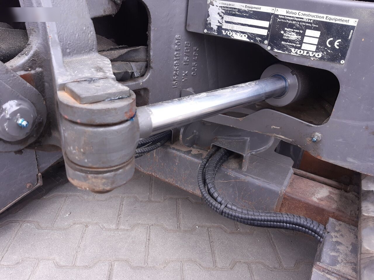 حفارة مصغرة Volvo EC18D: صور 15