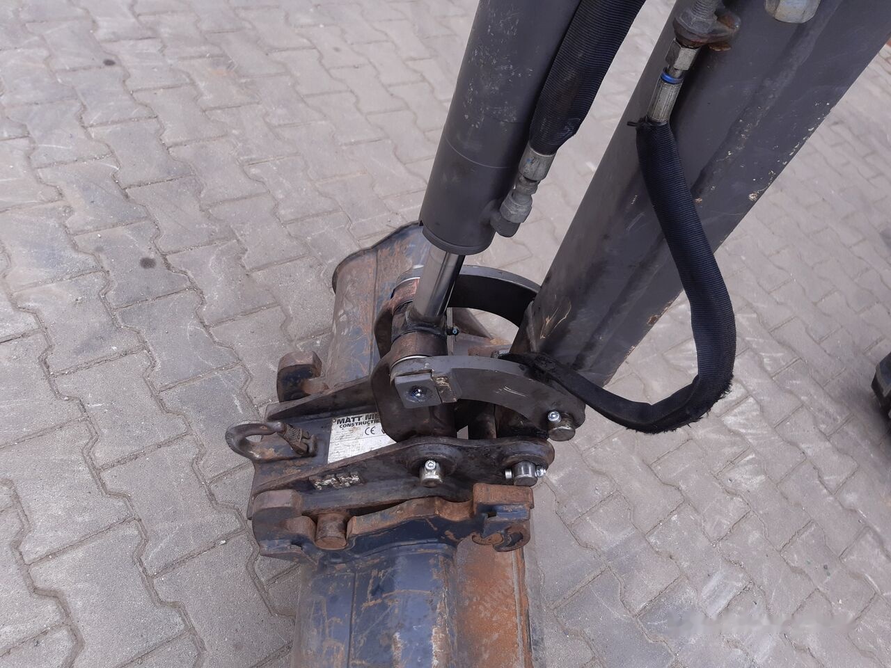 حفارة مصغرة Volvo EC18D: صور 14