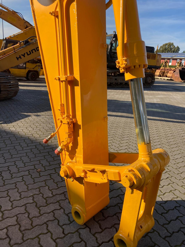 HYUNDAI Robex 290 NLC-7A spare parts carrier - قطع الغيار - حفارات زحافة: صور 2 HYUNDAI Robex 290 NLC-7A spare parts carrier - قطع الغيار - حفارات زحافة: صور 2