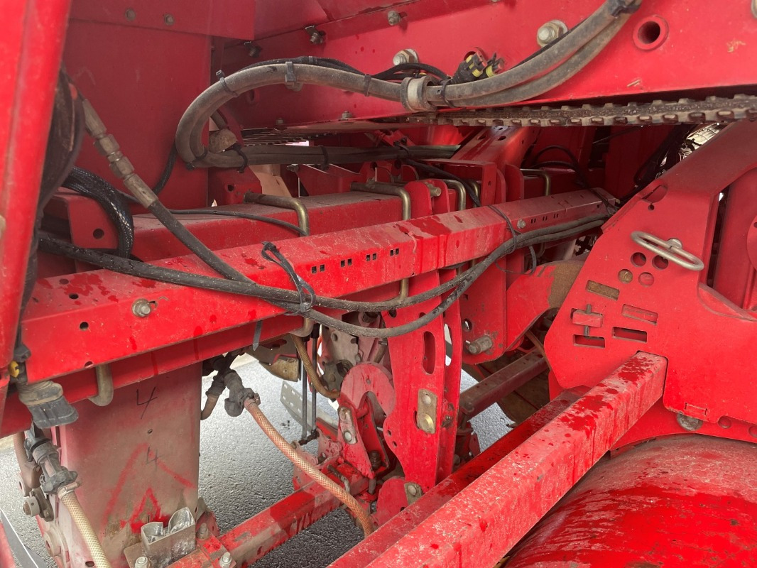 Grimme GL 420 E - آلة حصاد: صور 4 Grimme GL 420 E - آلة حصاد: صور 4