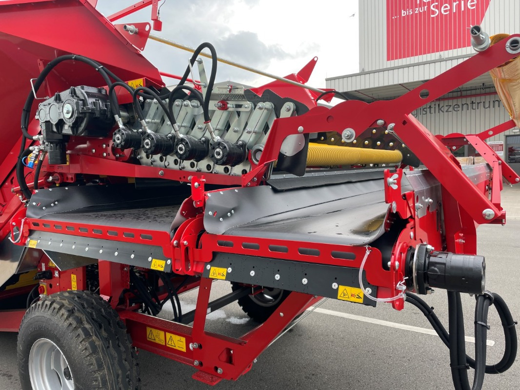 Grimme RH 20-60 C9 - Rental - معدات التخزين: صور 5 Grimme RH 20-60 C9 - Rental - معدات التخزين: صور 5