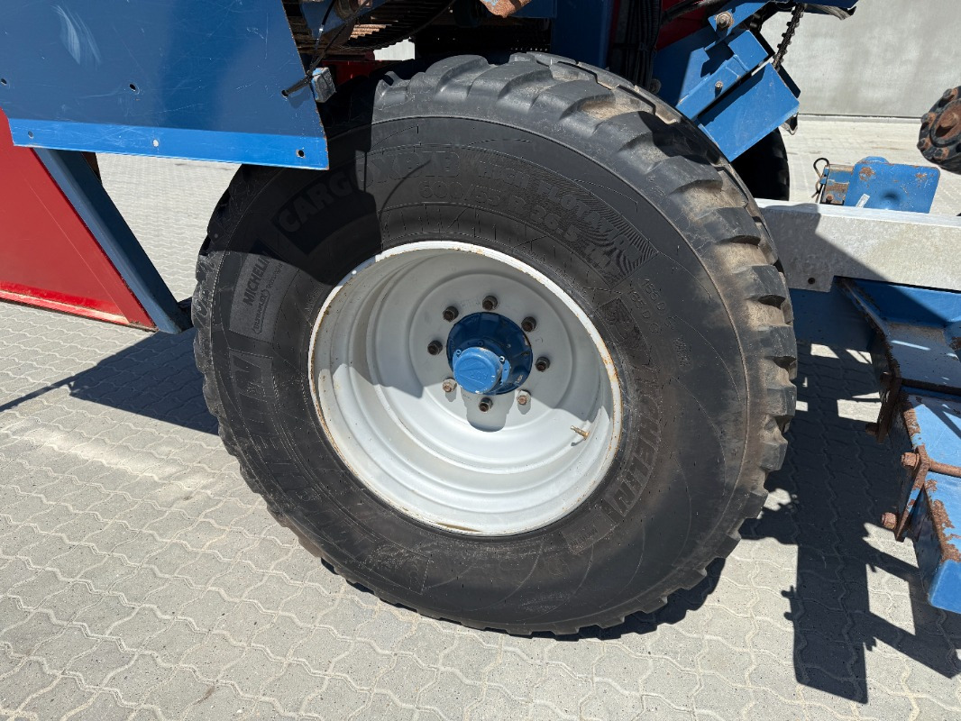 آلات الحصاد للعنب ASA-Lift T-130-B: صور 6