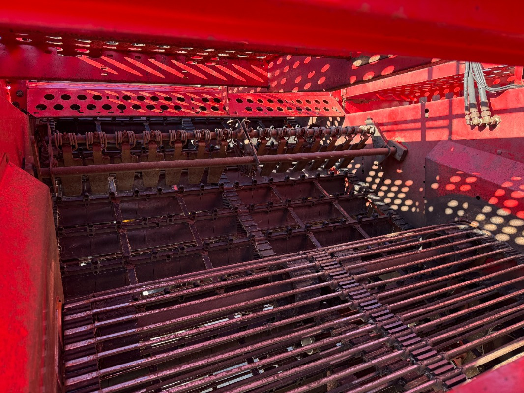 حصادة البطاطس GRIMME SE-150-60-NB: صور 13