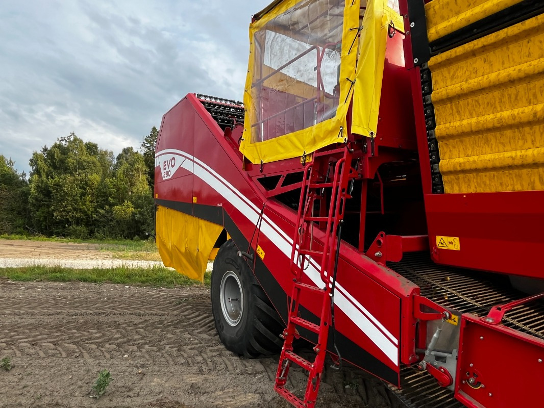 آلة حصاد Grimme EVO 290 ClodSep: صور 23 آلة حصاد Grimme EVO 290 ClodSep: صور 23
