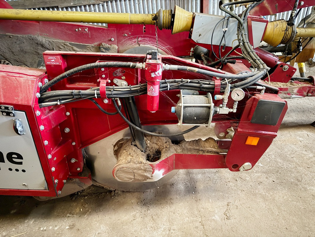 Scanstone ScanStone 4215 SDH-ES - حصادة البطاطس: صور 5 Scanstone ScanStone 4215 SDH-ES - حصادة البطاطس: صور 5