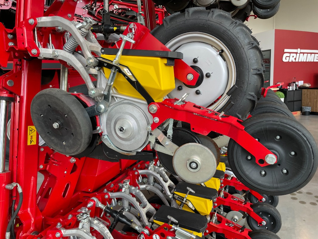 Grimme Matrix 1800 GEN II - معدات بذار: صور 3 Grimme Matrix 1800 GEN II - معدات بذار: صور 3