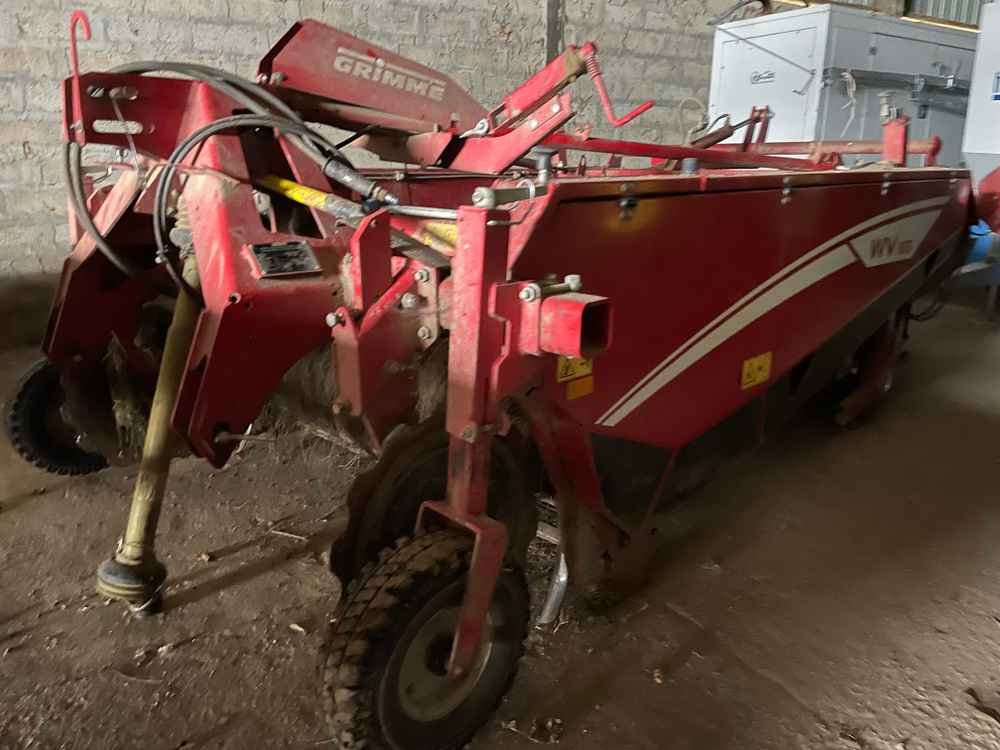 Grimme WV 165 - آلات الحصاد للعنب: صور 3 Grimme WV 165 - آلات الحصاد للعنب: صور 3
