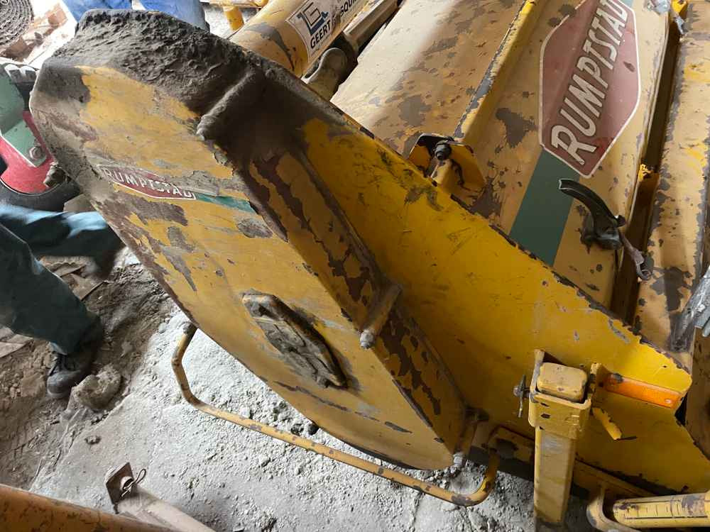 Rumptstad FH 4X75 - آلة حصاد: صور 4 Rumptstad FH 4X75 - آلة حصاد: صور 4