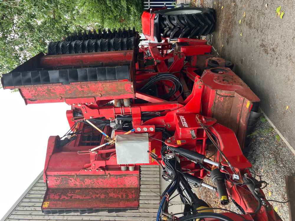 آلات الحصاد للعنب ASA-Lift Red Beet Topper: صور 12