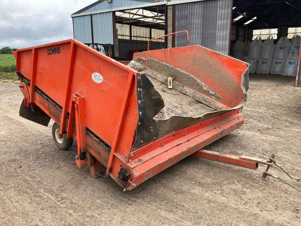 Downs Super Charger/ Expansion Hopper - معدات التخزين: صور 1 Downs Super Charger/ Expansion Hopper - معدات التخزين: صور 1