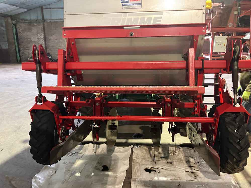 آلة حصاد Grimme Grimme FA / FDS, Front Mounted Fertiliser Aplicator: صور 9