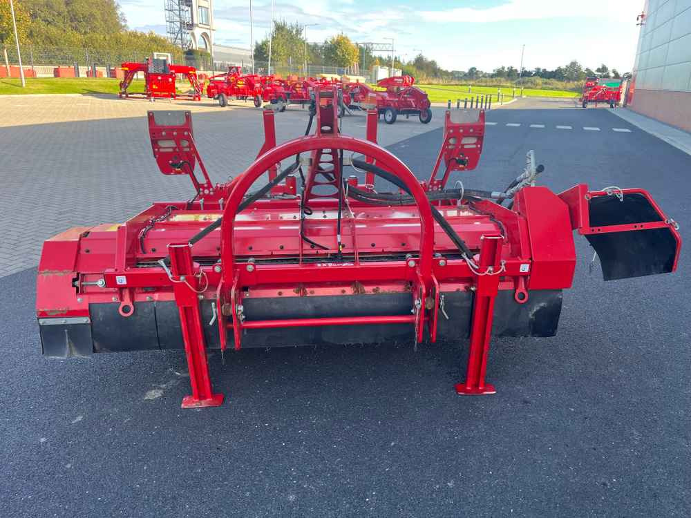 Grimme HT 200 - آلة حصاد: صور 4 Grimme HT 200 - آلة حصاد: صور 4