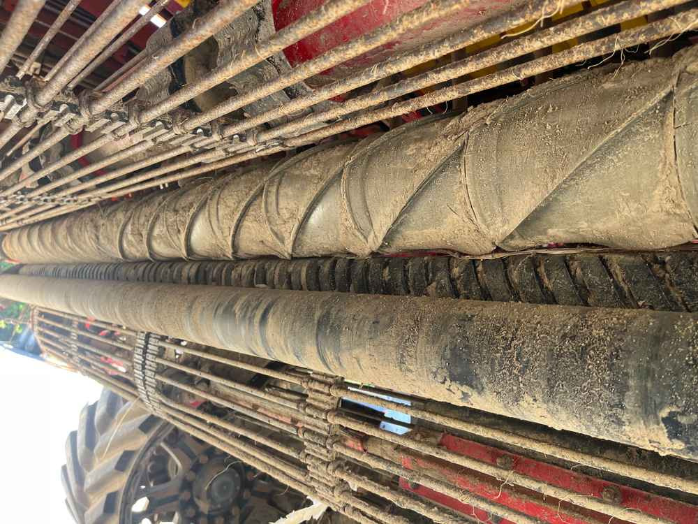 Grimme VARITRON 470 PLATINUM TT - آلة حصاد: صور 5 Grimme VARITRON 470 PLATINUM TT - آلة حصاد: صور 5