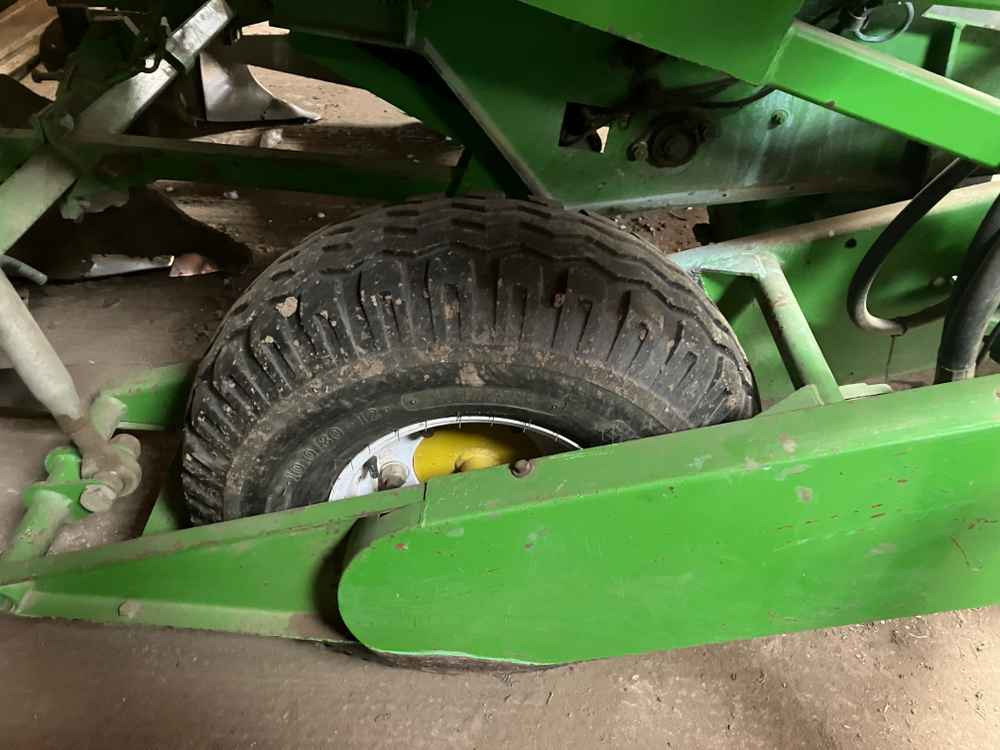 Standen Standen BB2/H200, 2 Row, Mounted, Cup, Potato Planter - آلة حصاد: صور 3 Standen Standen BB2/H200, 2 Row, Mounted, Cup, Potato Planter - آلة حصاد: صور 3