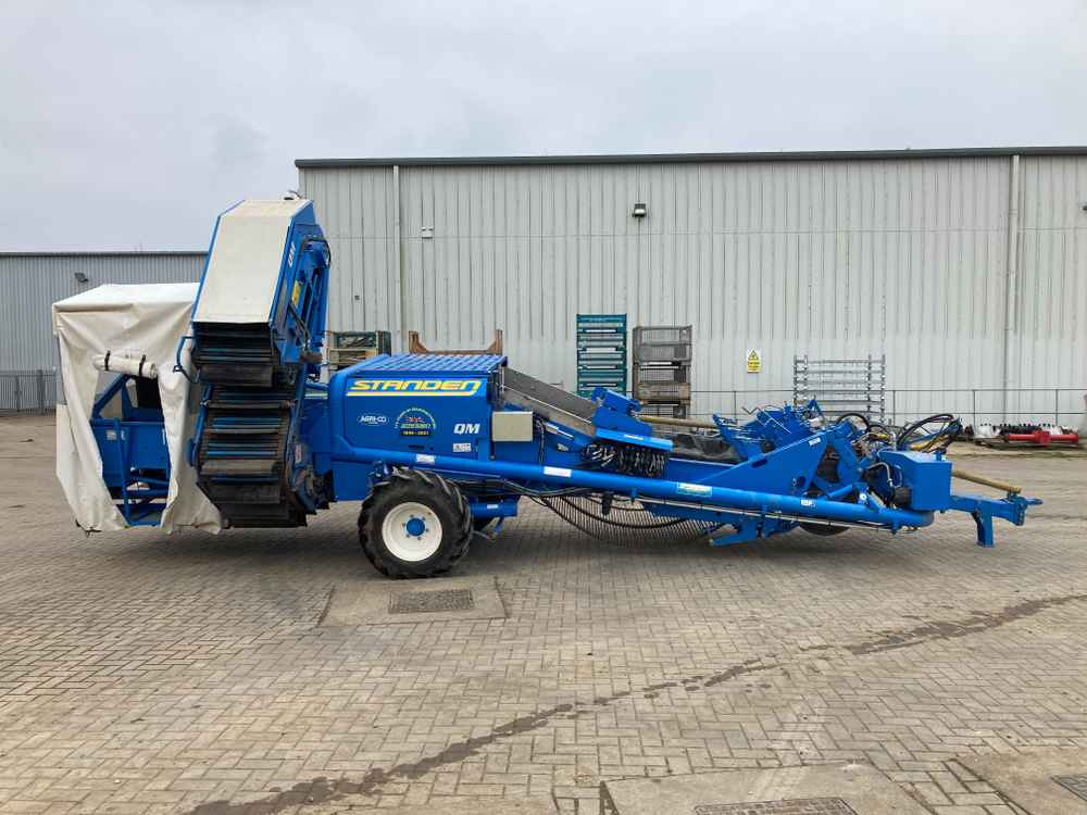آلة حصاد Standen Standen QM 2 Row Trailed Potato Harvester: صور 32