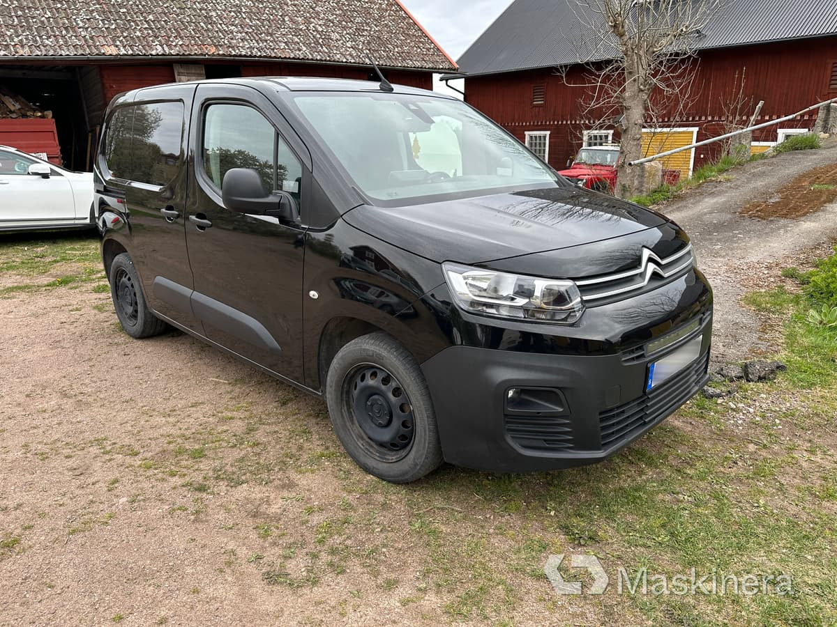 Arbetsbil Citroën Berlingo 1.2 PureTech Aut - فان المدمجة: صور 3 Arbetsbil Citroën Berlingo 1.2 PureTech Aut - فان المدمجة: صور 3