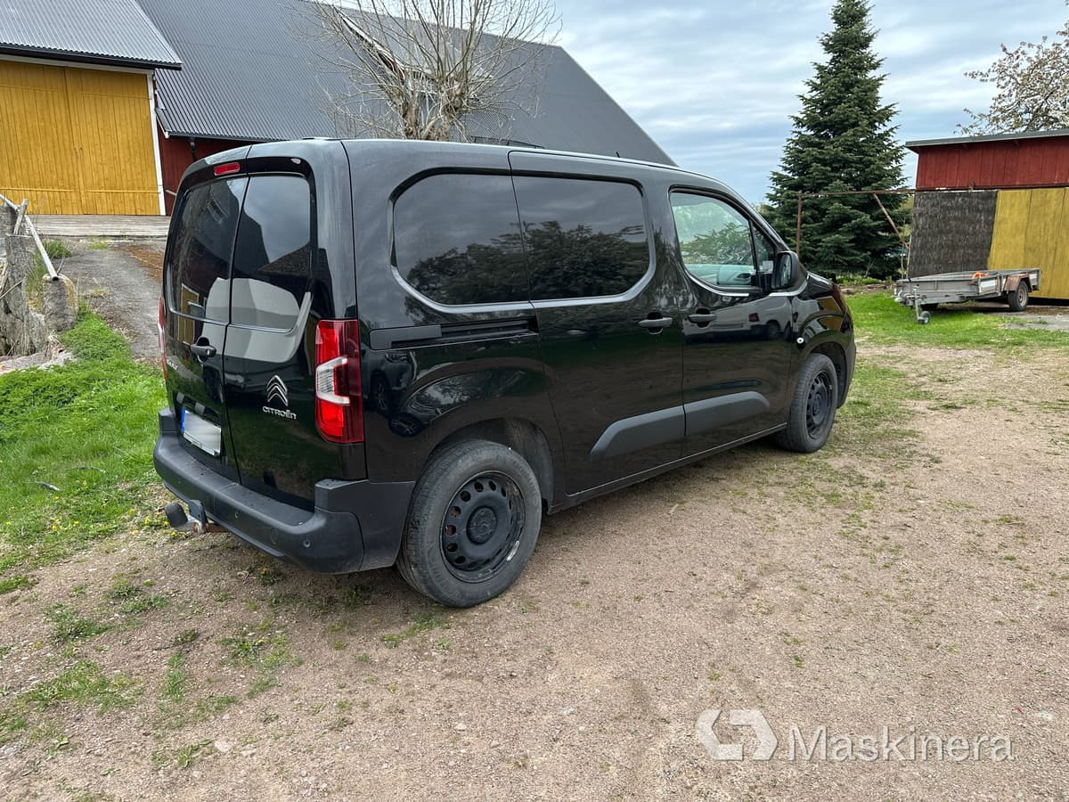 Arbetsbil Citroën Berlingo 1.2 PureTech Aut - فان المدمجة: صور 5 Arbetsbil Citroën Berlingo 1.2 PureTech Aut - فان المدمجة: صور 5