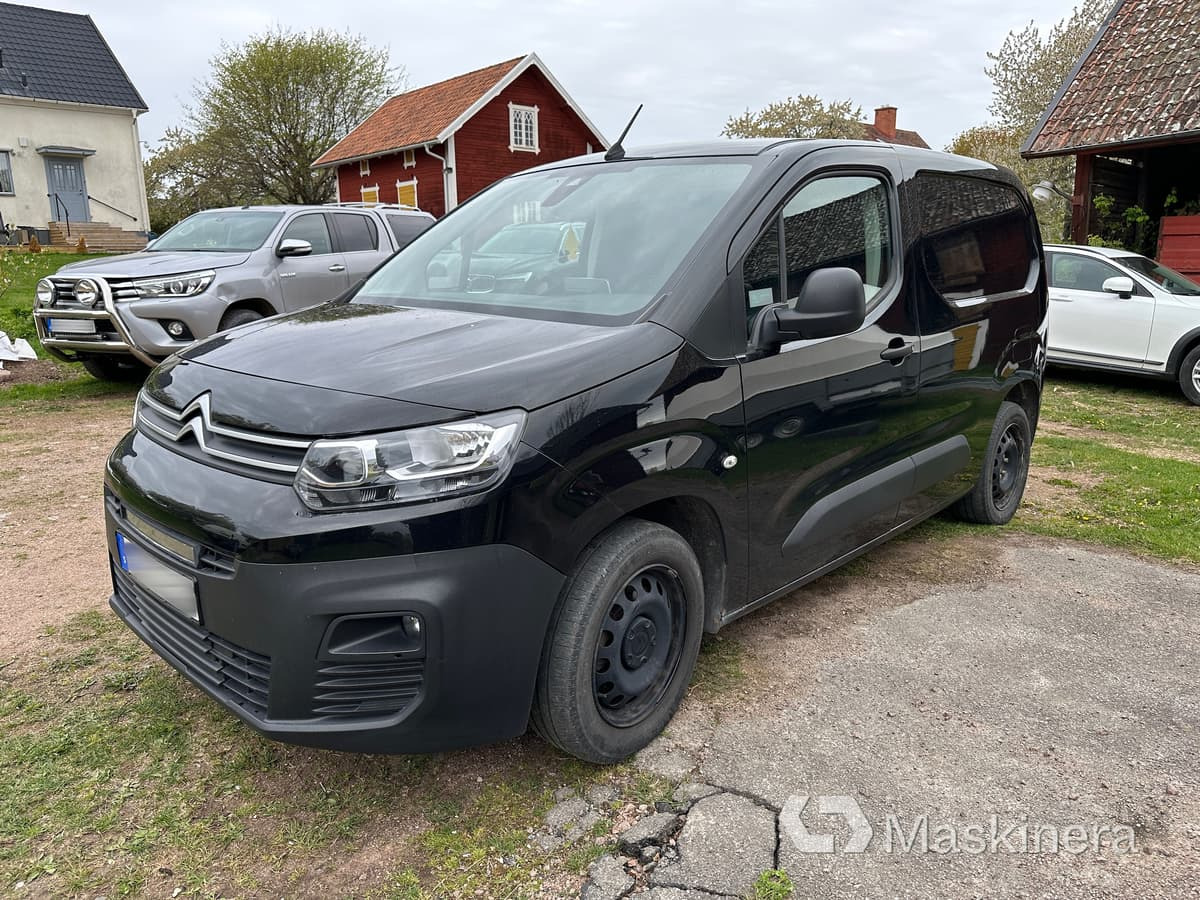 Arbetsbil Citroën Berlingo 1.2 PureTech Aut - فان المدمجة: صور 1 Arbetsbil Citroën Berlingo 1.2 PureTech Aut - فان المدمجة: صور 1