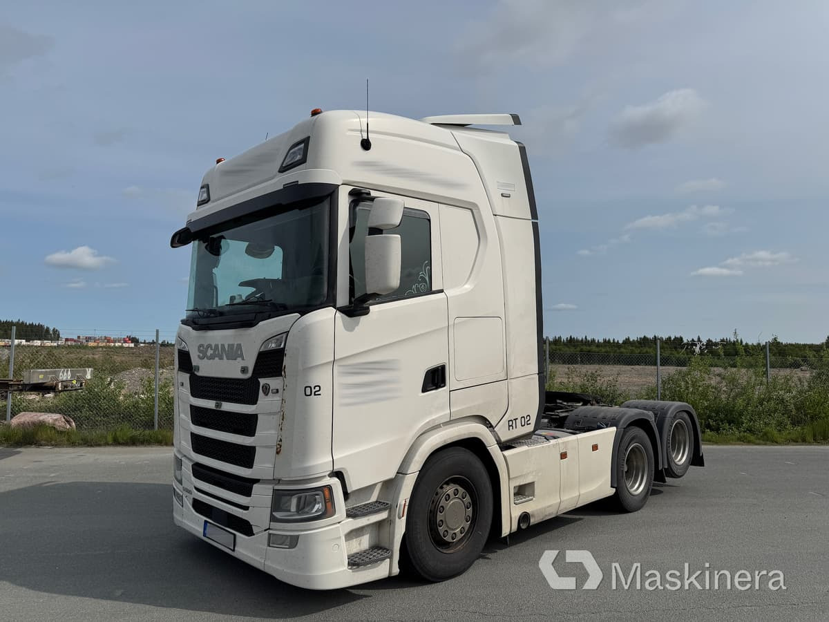 Dragbil Scania S500 6X2 - شاحنة جرار: صور 1 Dragbil Scania S500 6X2 - شاحنة جرار: صور 1
