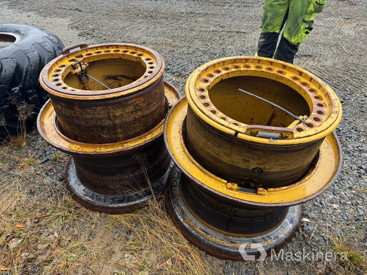 Fälgar, 25 tum - الجنوط - آلات البناء: صور 3 Fälgar, 25 tum - الجنوط - آلات البناء: صور 3