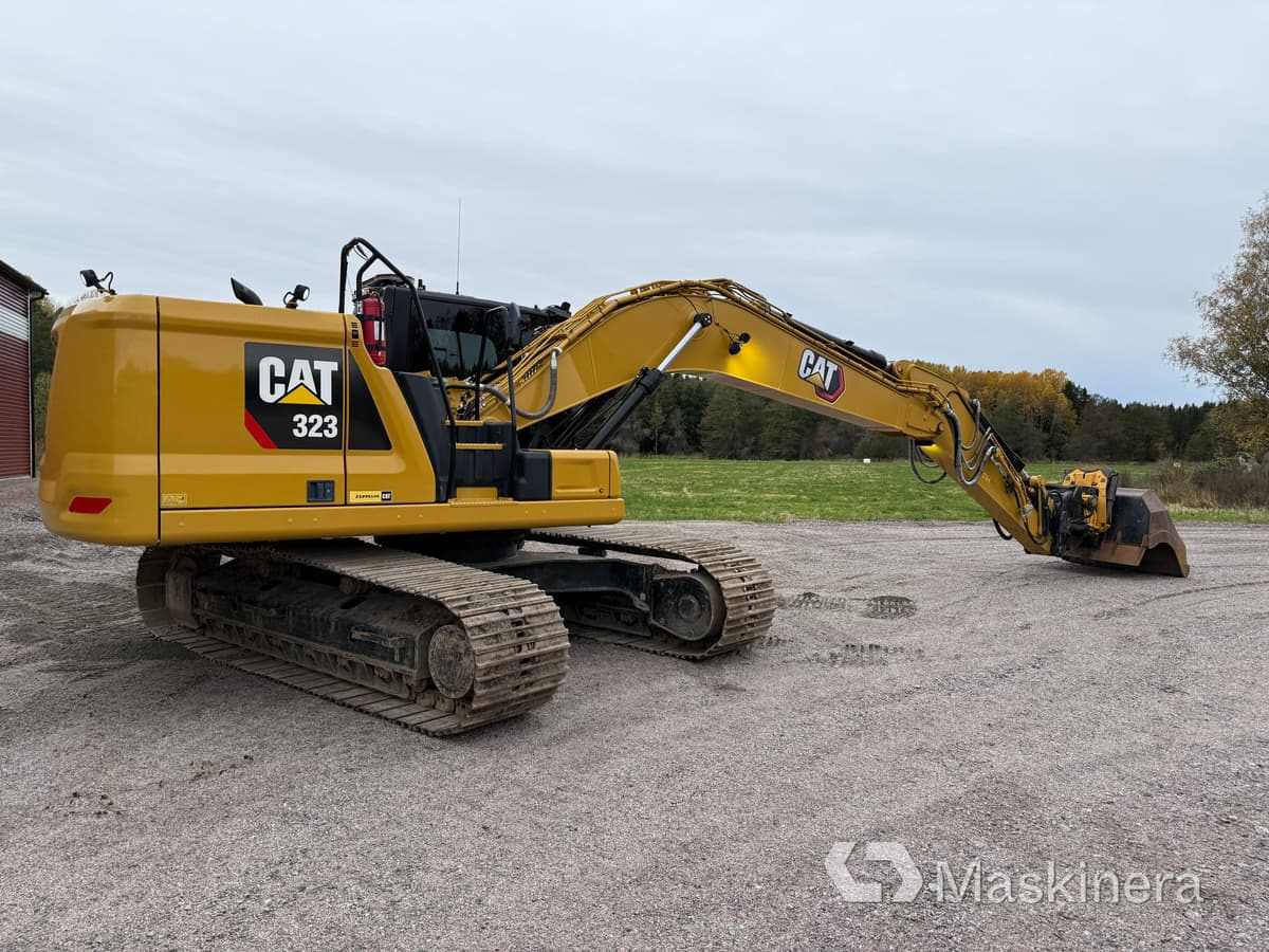 Grävmaskin CAT 323 Next Generation - حفارات زحافة: صور 5 Grävmaskin CAT 323 Next Generation - حفارات زحافة: صور 5