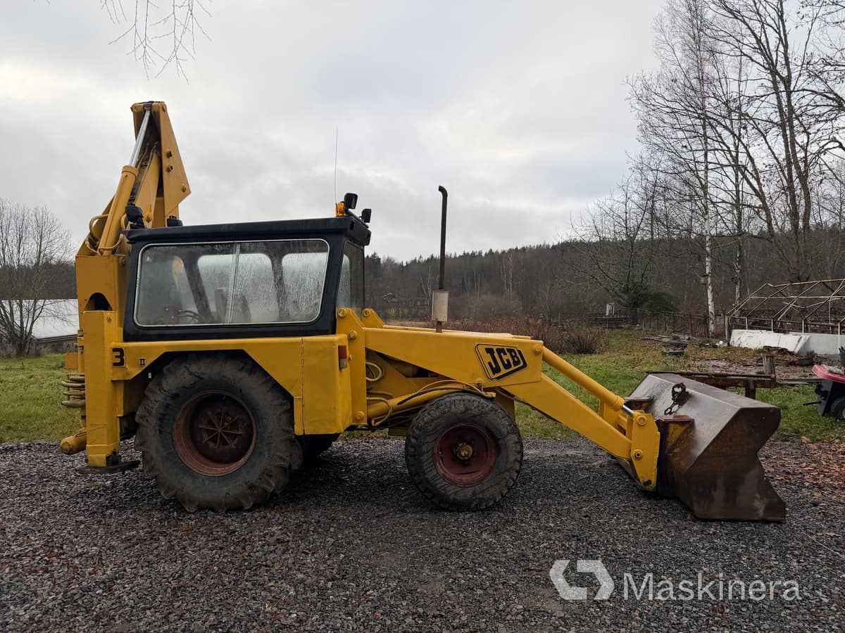 Grävlastare JCB 3C/3D med tillbehör - حفار متعدد الاستخدام: صور 5 Grävlastare JCB 3C/3D med tillbehör - حفار متعدد الاستخدام: صور 5