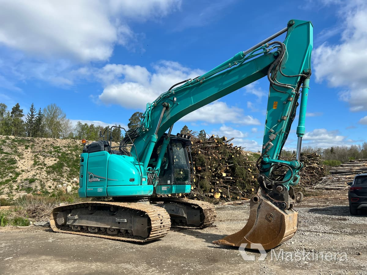 Grävmaskin Kobelco SK230SRLC-5E med tiltrotator & skopor - حفارات زحافة: صور 3 Grävmaskin Kobelco SK230SRLC-5E med tiltrotator & skopor - حفارات زحافة: صور 3