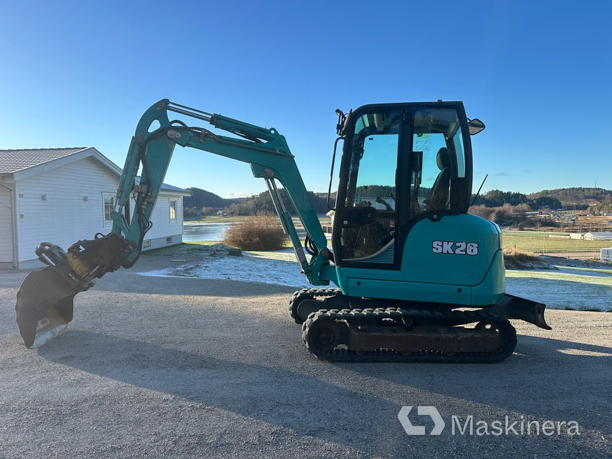 Grävmaskin Kobelco SK26 - حفارات زحافة: صور 2 Grävmaskin Kobelco SK26 - حفارات زحافة: صور 2