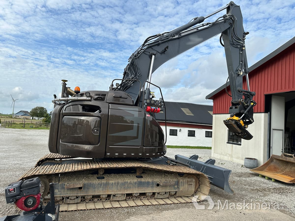 Grävmaskin Kobelco SK270SRNLC-5 إيجار Grävmaskin Kobelco SK270SRNLC-5: صور 6 Grävmaskin Kobelco SK270SRNLC-5 إيجار Grävmaskin Kobelco SK270SRNLC-5: صور 6