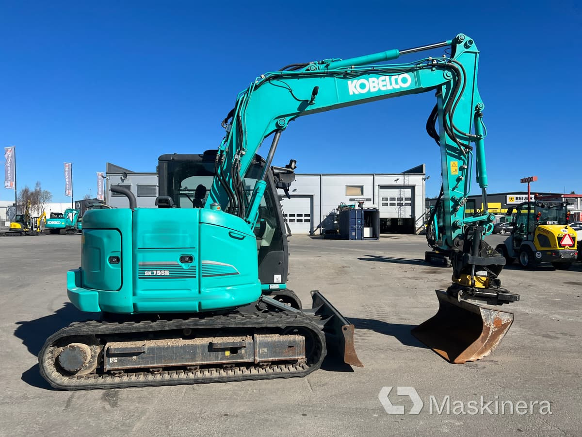 Grävmaskin Kobelco SK75SR-3E - حفارات زحافة: صور 4 Grävmaskin Kobelco SK75SR-3E - حفارات زحافة: صور 4
