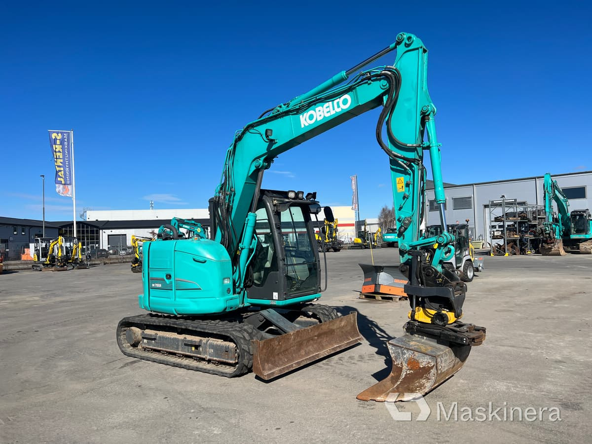 Grävmaskin Kobelco SK75SR-3E - حفارات زحافة: صور 3 Grävmaskin Kobelco SK75SR-3E - حفارات زحافة: صور 3