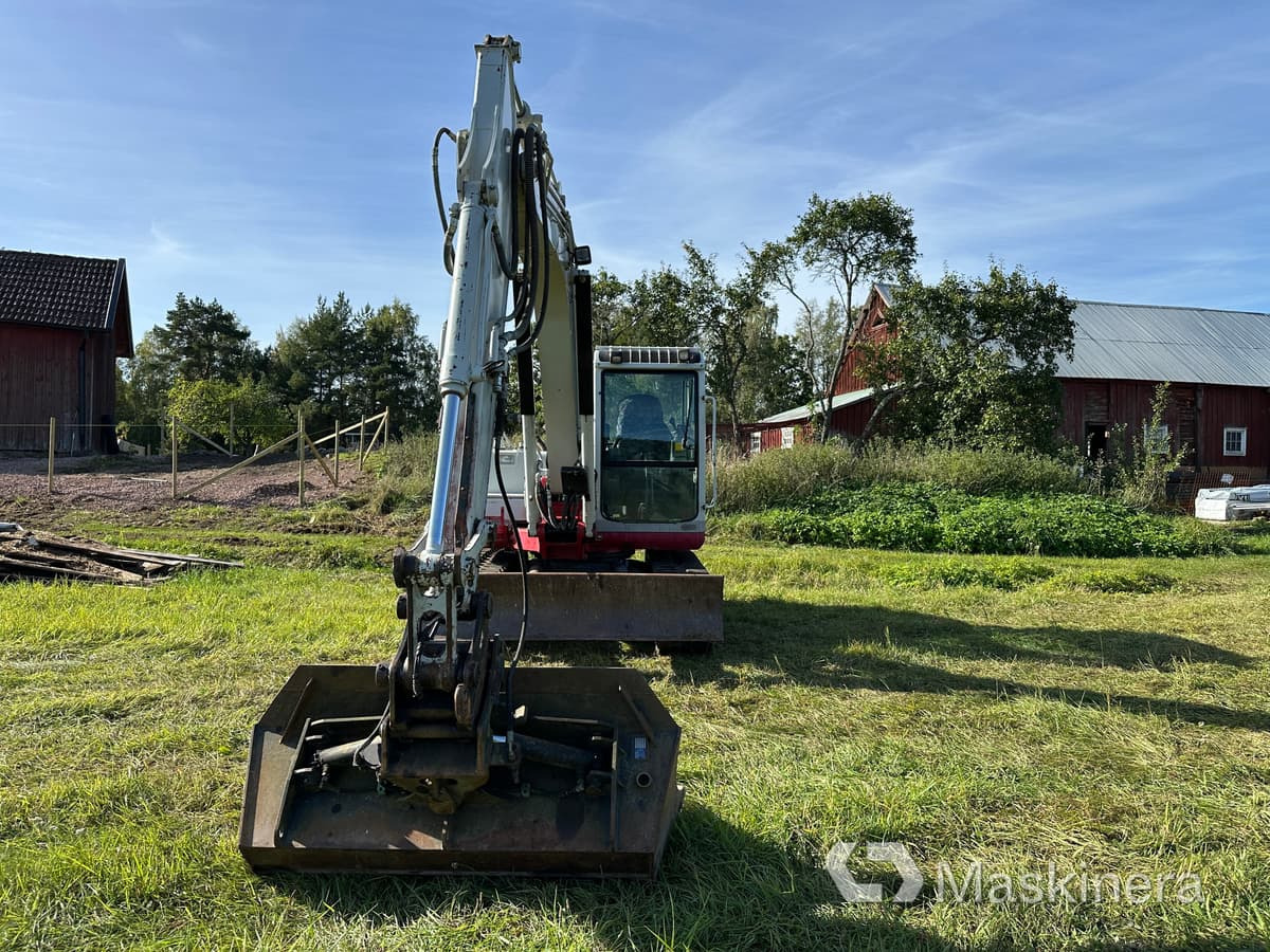 Grävmaskin Takeuchi TB175 - حفارات زحافة: صور 2 Grävmaskin Takeuchi TB175 - حفارات زحافة: صور 2