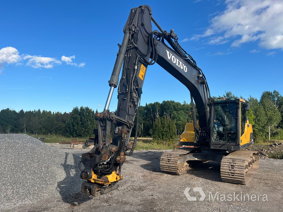 Grävmaskin Volvo EC160DL - حفارات زحافة: صور 2 Grävmaskin Volvo EC160DL - حفارات زحافة: صور 2