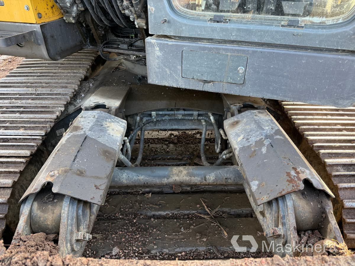 حفارات زحافة Grävmaskin Volvo ECR145EL: صور 28 حفارات زحافة Grävmaskin Volvo ECR145EL: صور 28