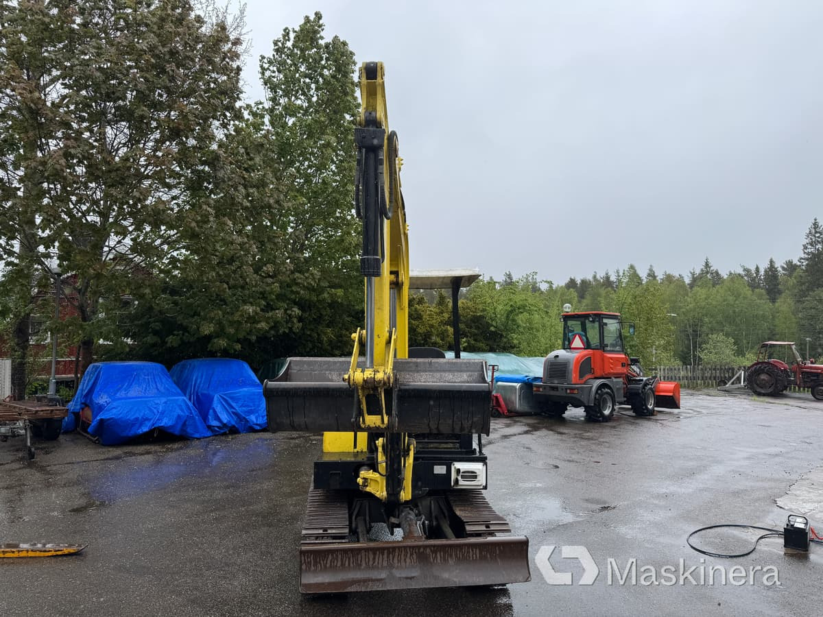 Grävmaskin Yanmar B25V med redskap & transportsläp - حفارات زحافة: صور 2 Grävmaskin Yanmar B25V med redskap & transportsläp - حفارات زحافة: صور 2